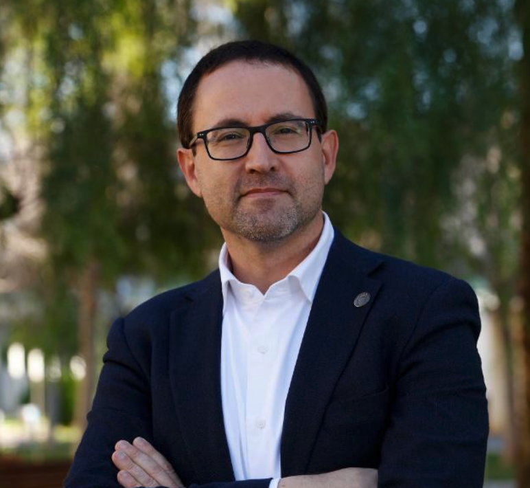 JOSÉ F. MONSERRAT
